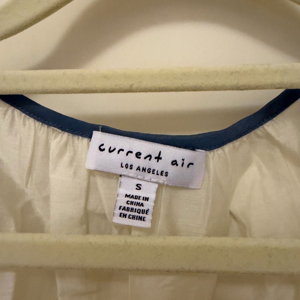 Current Air Cream Puff-Sleeve Blouse with Multicolor Trim and Navy Ties - Picture 2 of 3